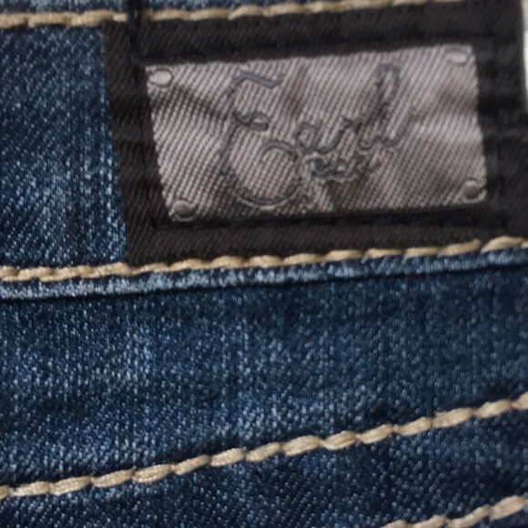 Earl Jean Denim Jeans Skirt Mini Size 6 Rhinestones and Embroidered Stitches - Picture 4 of 14